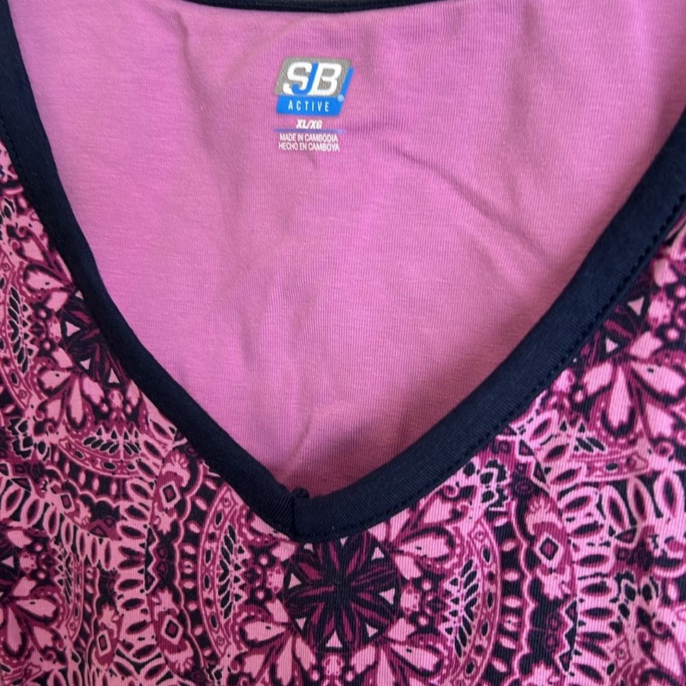 Active Wear by SB Women’s XL Tank - Picture 2 of 5